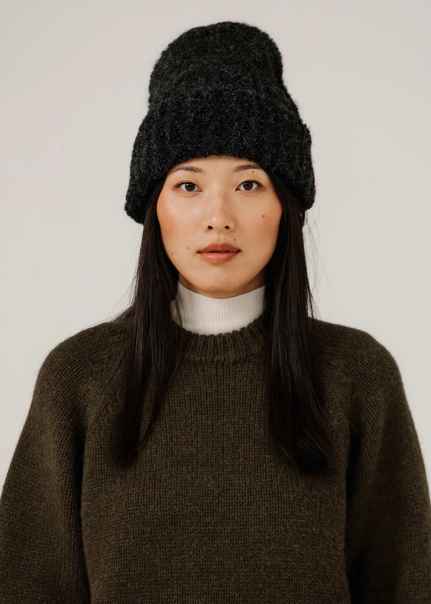 Bare-Knitwear-Colette-Boucle-Beanie-dark-navy