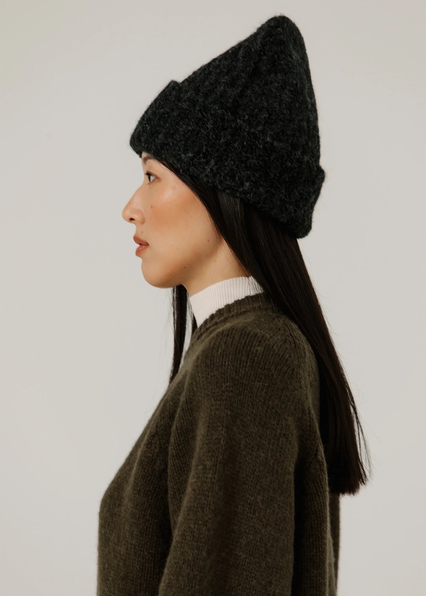 Bare-Knitwear-Colette-Boucle-Beanie-dark-navy