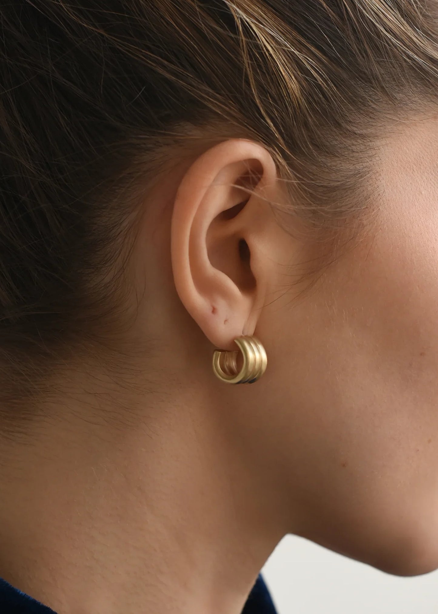 8.6.4.-EA-TL-87-Brass-Earrings