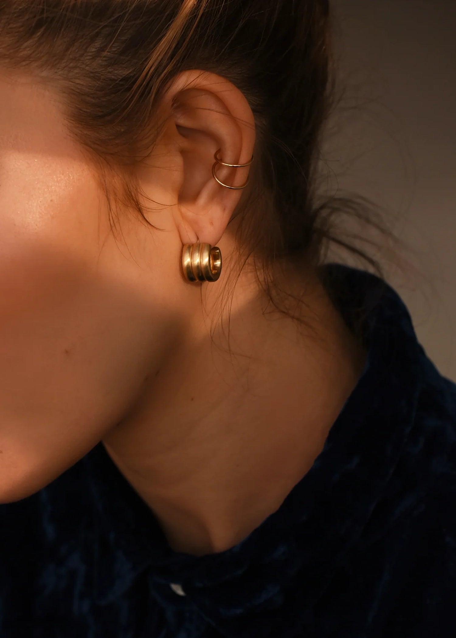 8.6.4.-EA-TL-87-Brass-Earrings