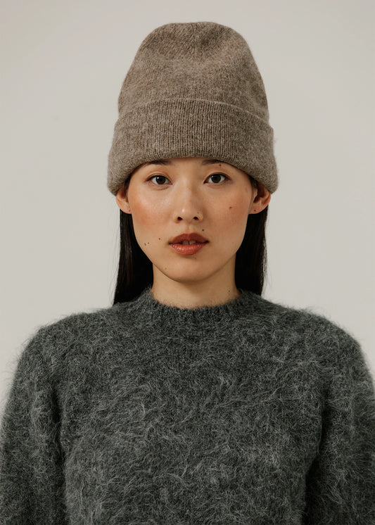 Bare-Knitwear-Baby-Alpaca-Andes-Beanie-dark-fawn