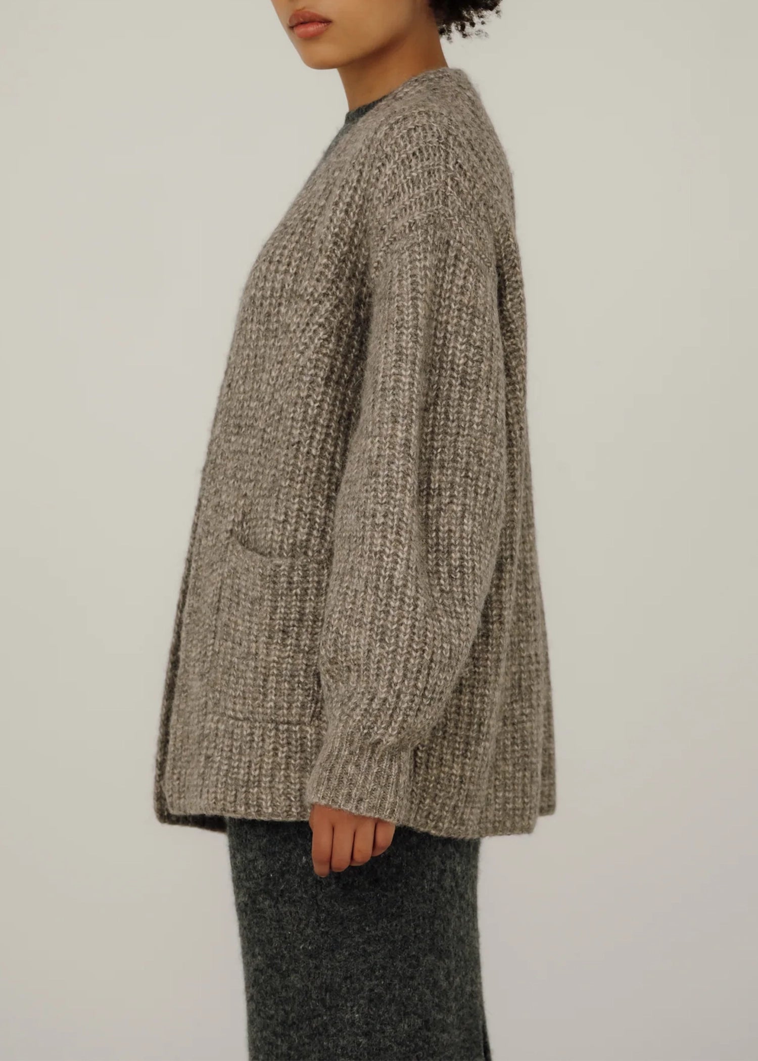 Bare-Knitwear-Marine-Cardigan-Oat