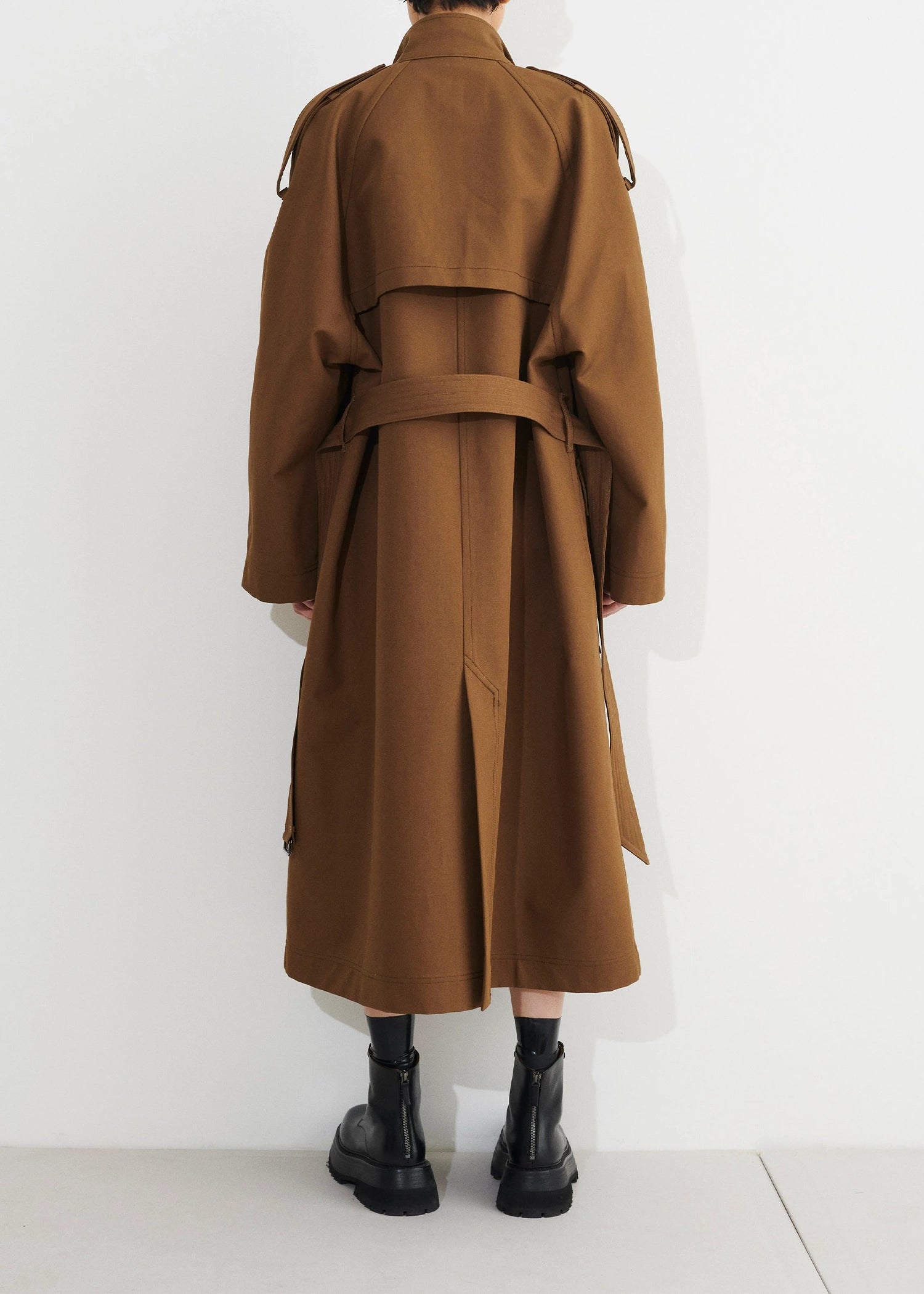 Christian-Wijnants-Cada-Oversized-Coat