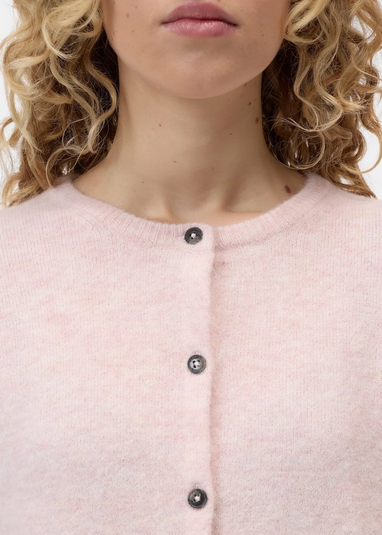 Closed-Crew-Neck-Cardigan-alpaca-wool-blend