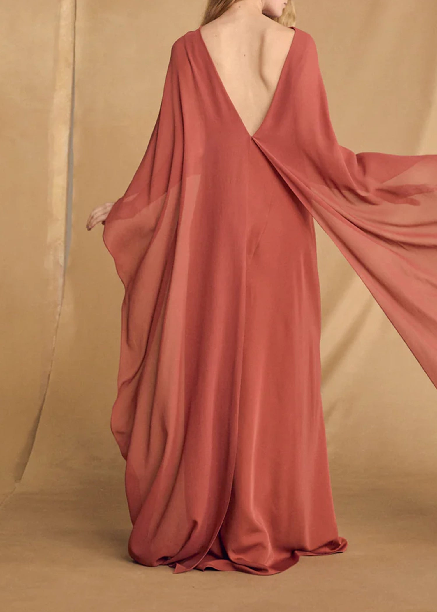 Cortana-Luana-Carmine-red-silk-dress