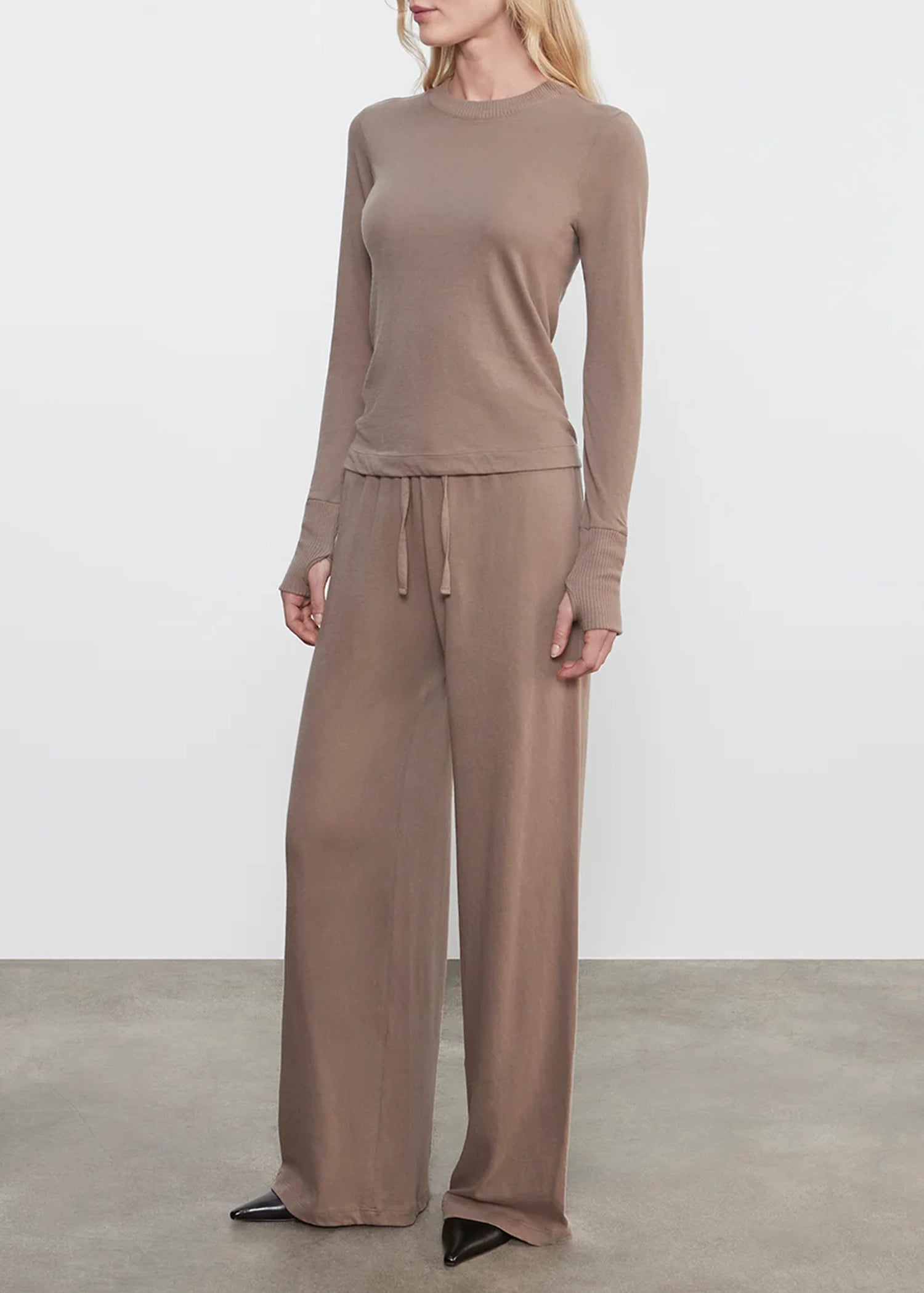 Enza-Costa-Cashmere-Easy-Cuffed-Crew-Walnut