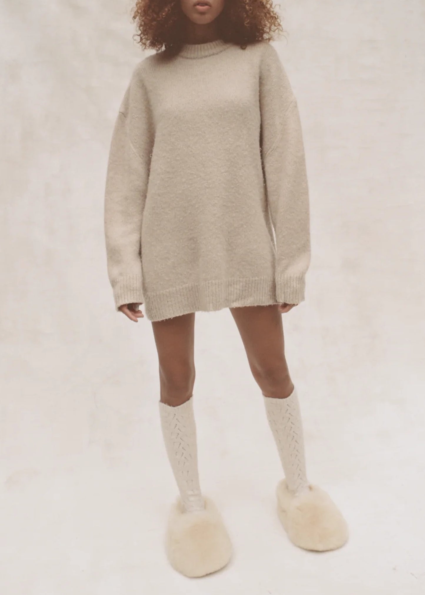 Intiearth-Cozy-Alpaca-Slipper