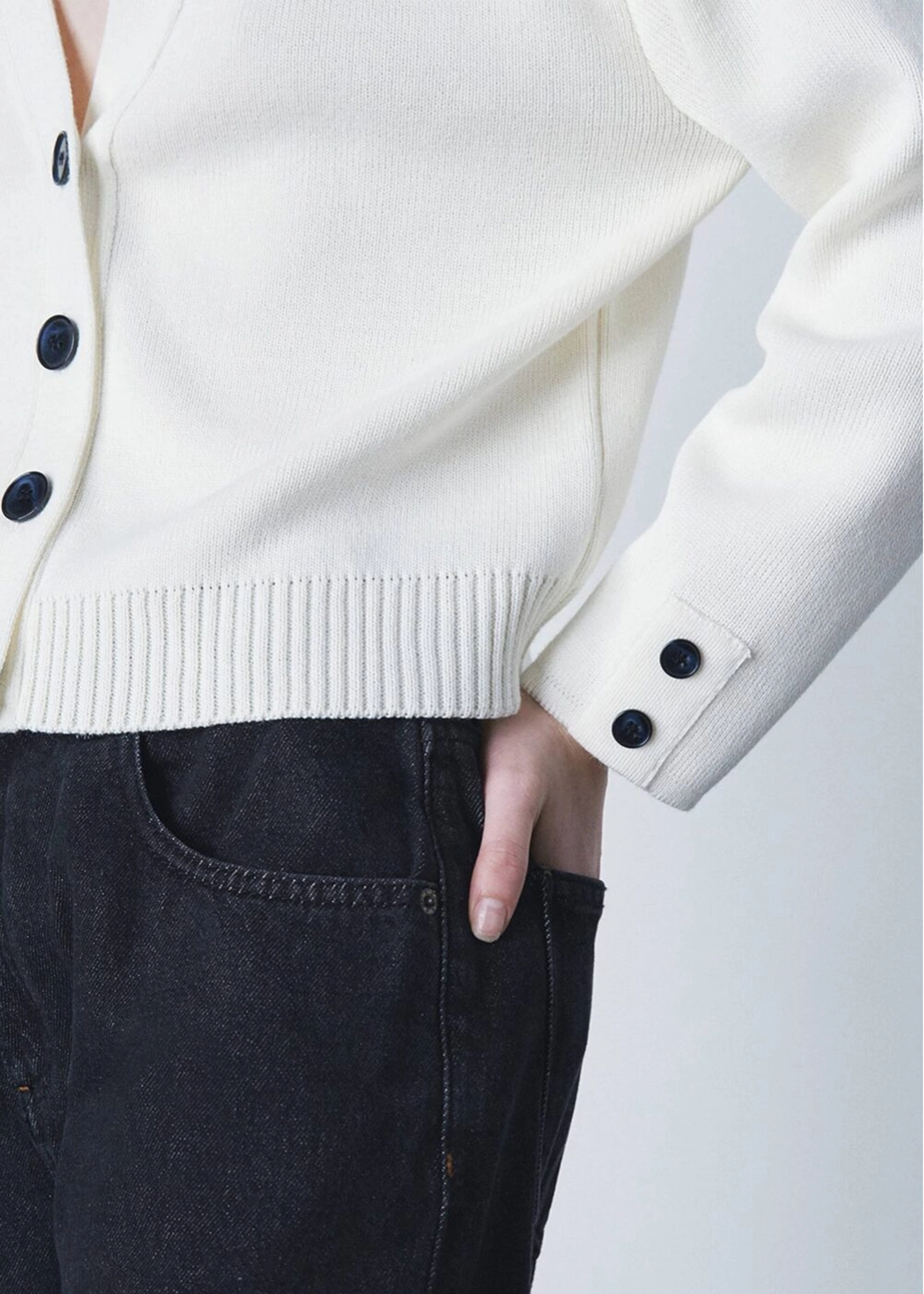 Le-Mont-Gigi-Ribbed-Cardigan