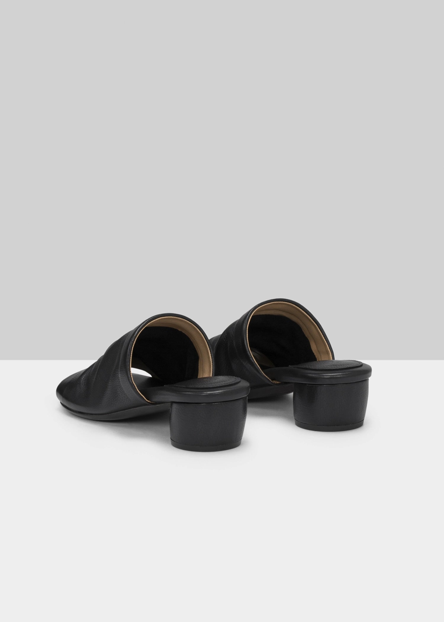 Marsell Otto Slides Black – Pachute Marsell Otto Slides Black – Pachute
