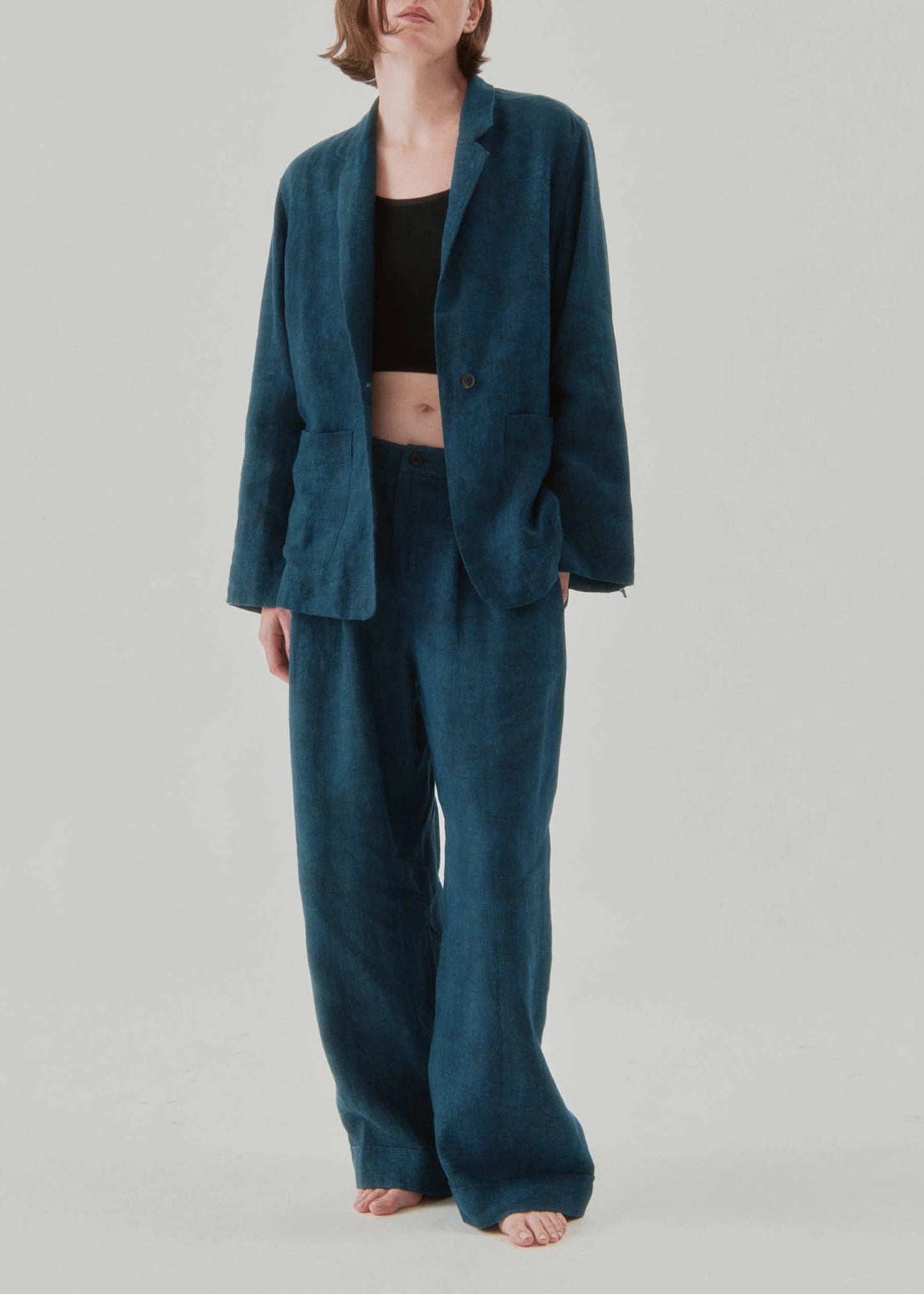 Nymane-Drapey-blazer-indigo