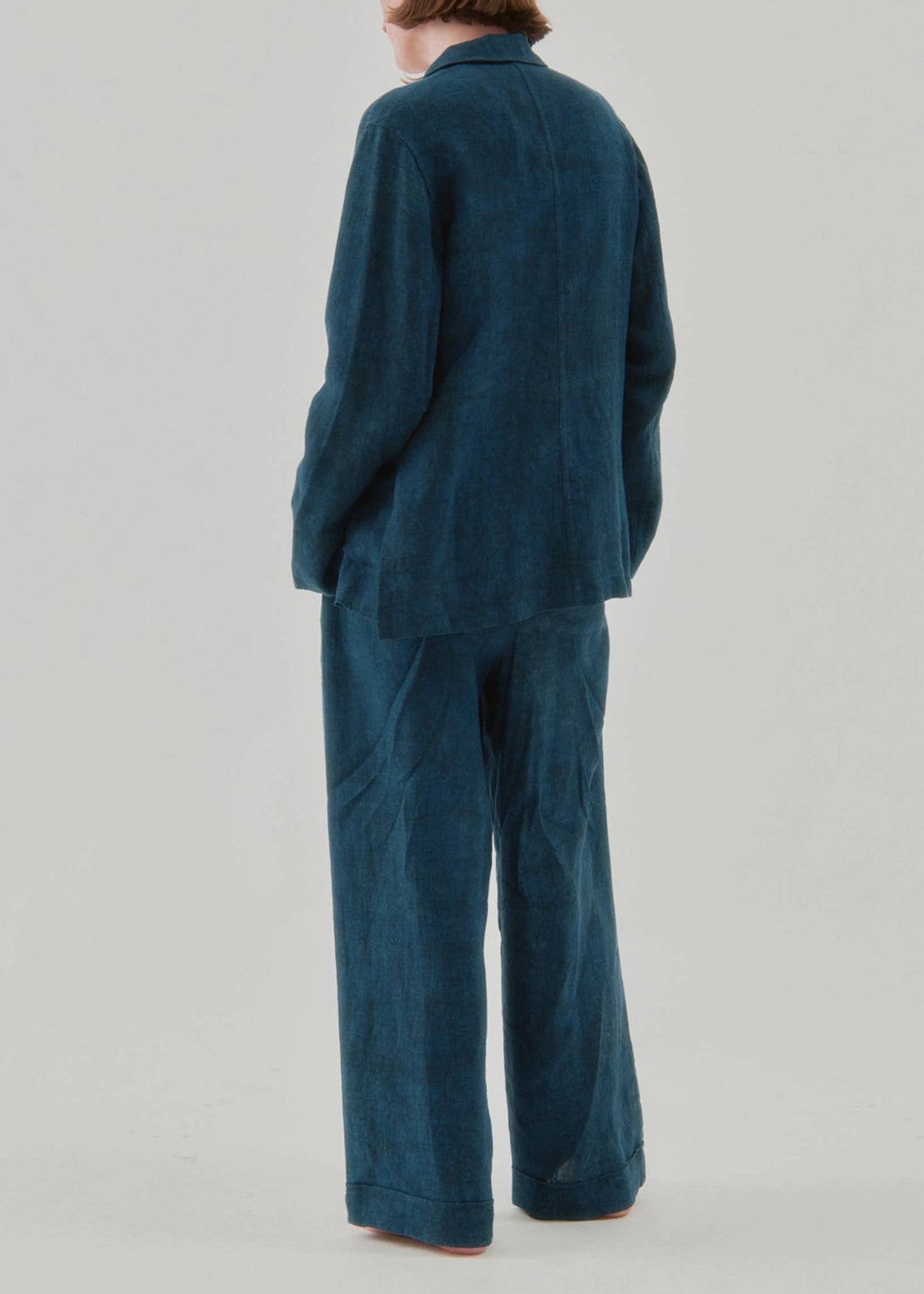 Nymane-Drapey-blazer-indigo