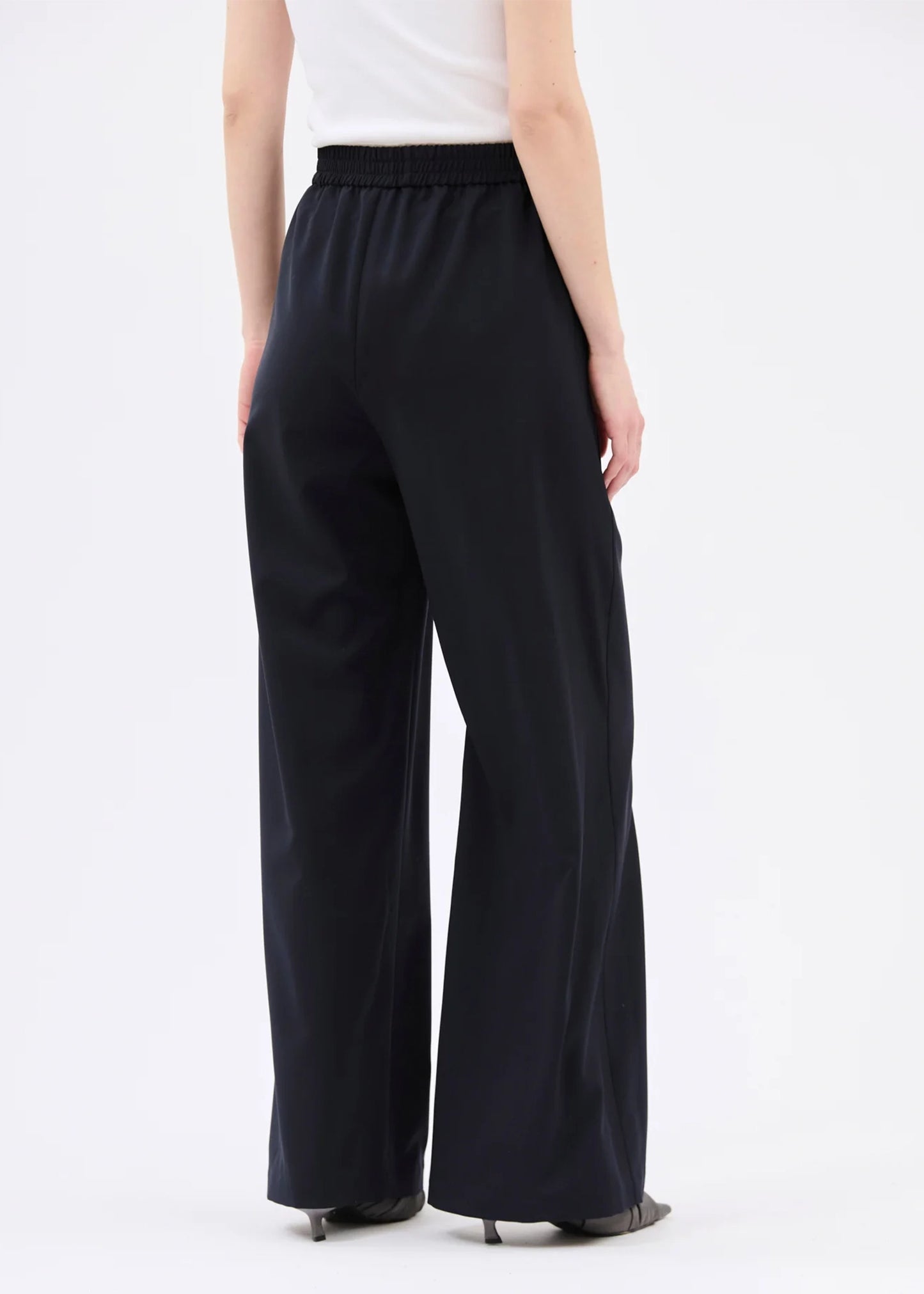 Odeeh-Light-Oxford-Wool-Hose-Navy