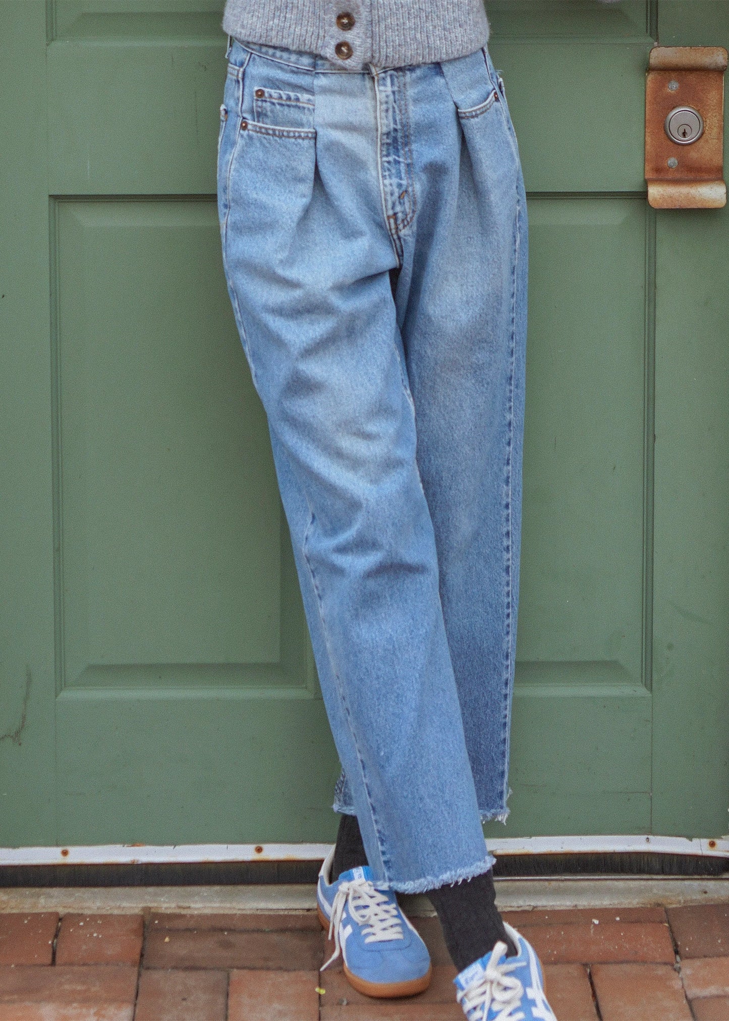 Proche-Upcycled-front-pleat-denim