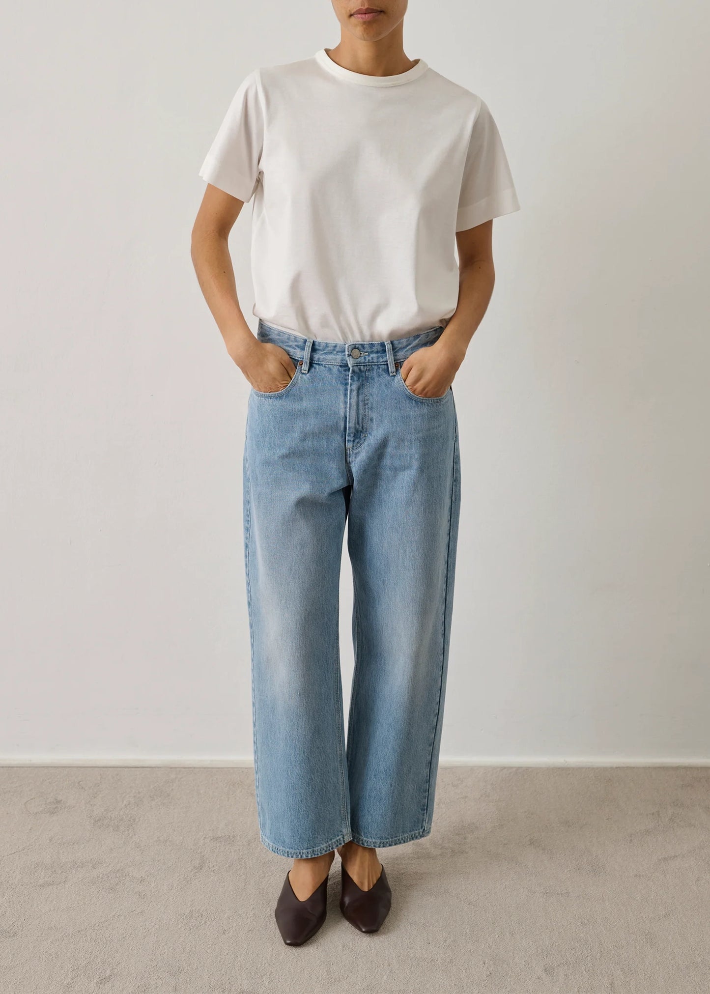 Soeur-Harrison-Jean-light-blue
