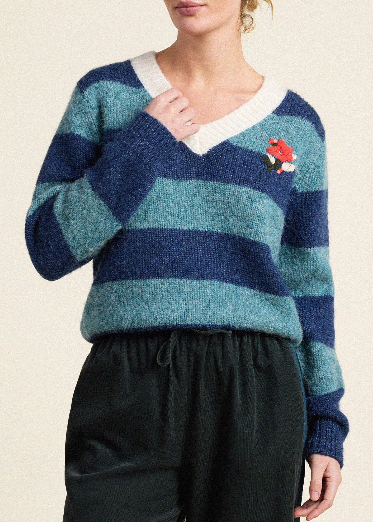 Trovata-Chalet-V-Neck-Sweater-Indigo-Stripe