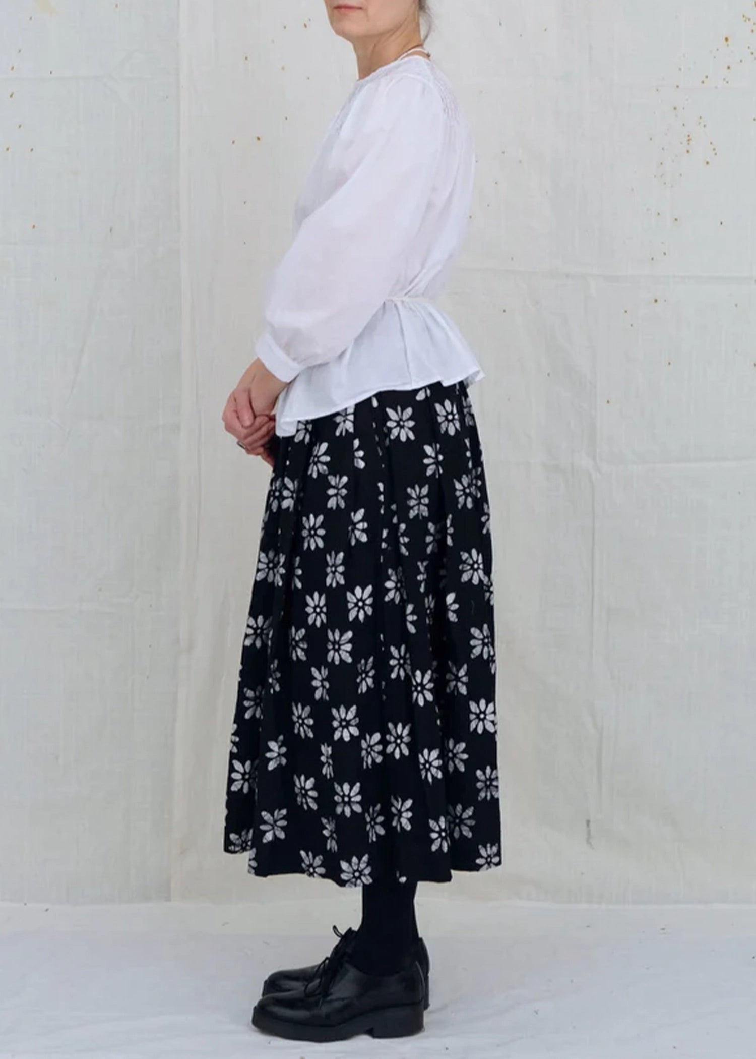 Uqnatu-pintuck-blouse-white